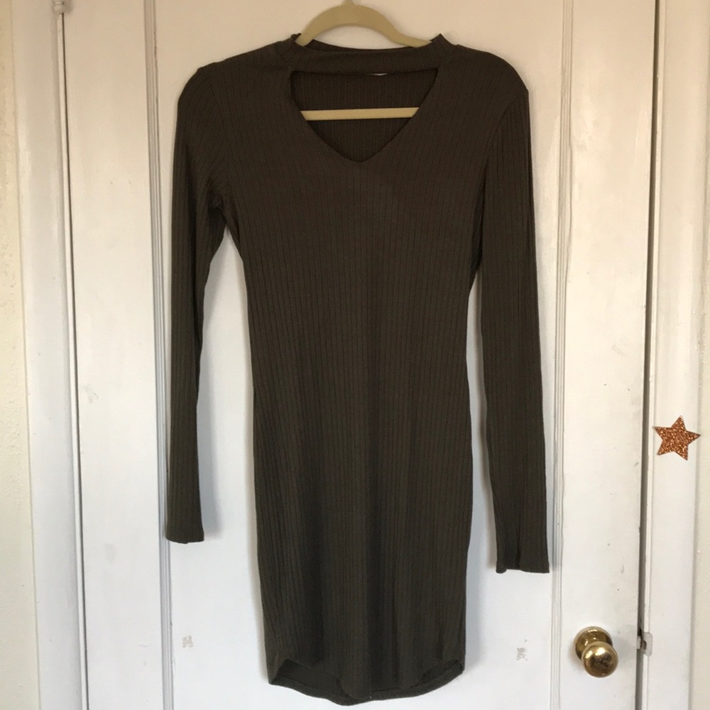 Heart & Hips Moss Green Dress Size Large
